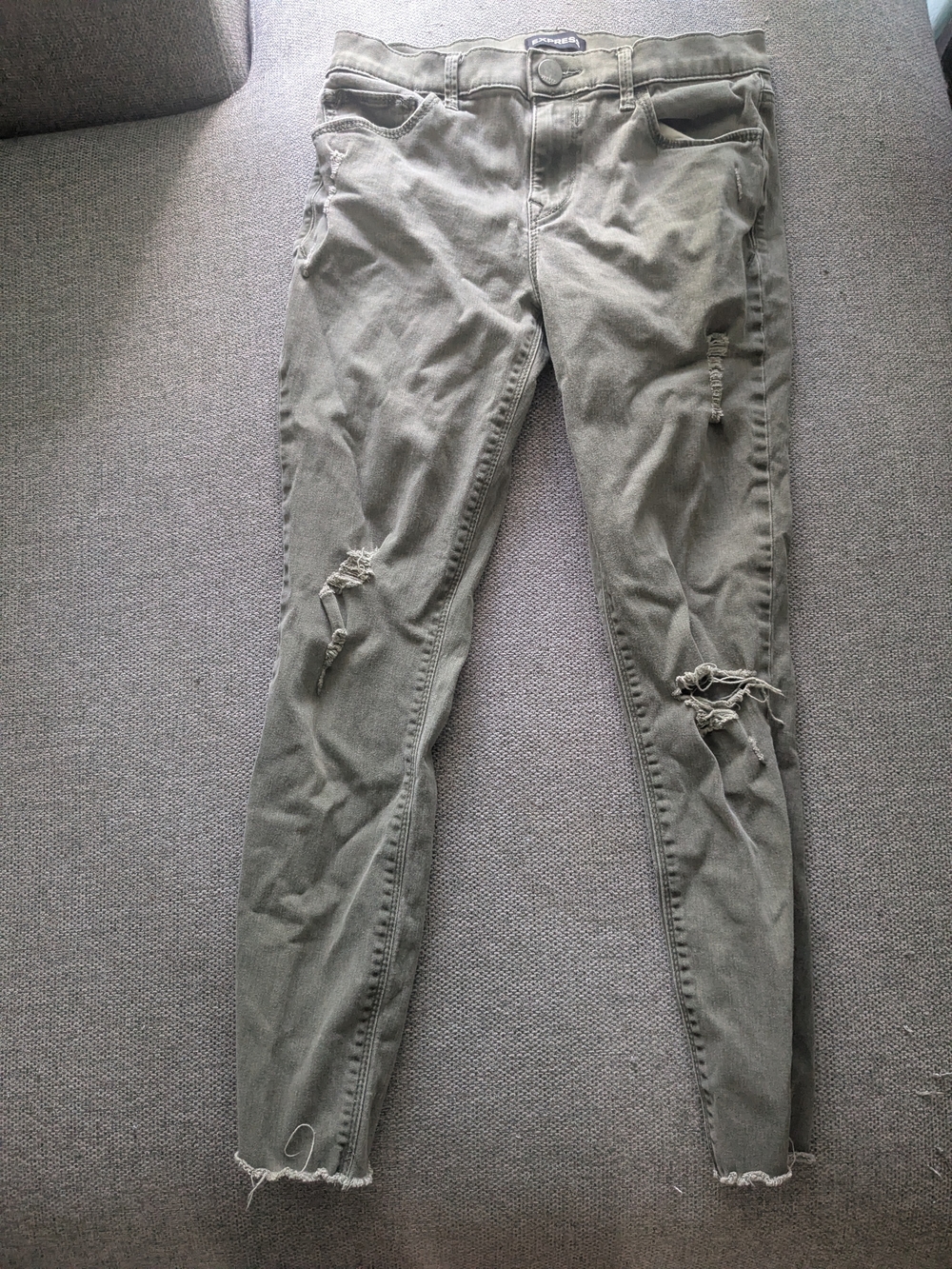 Express Distressed Ankle Legging Jeans | Size 4R